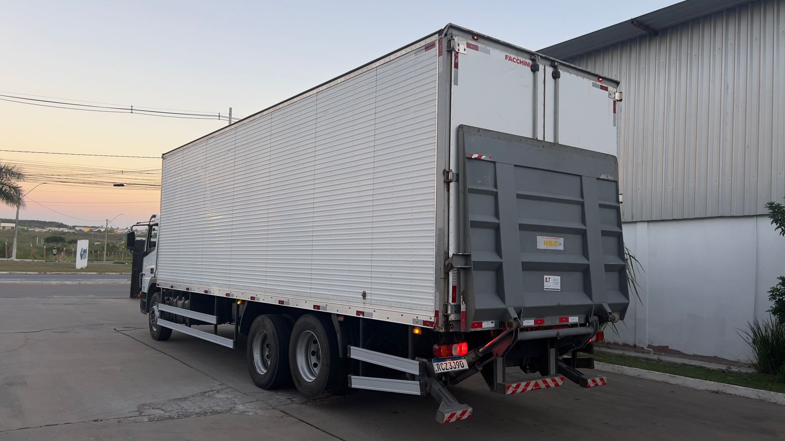 Mercedes-Benz Atego 2426