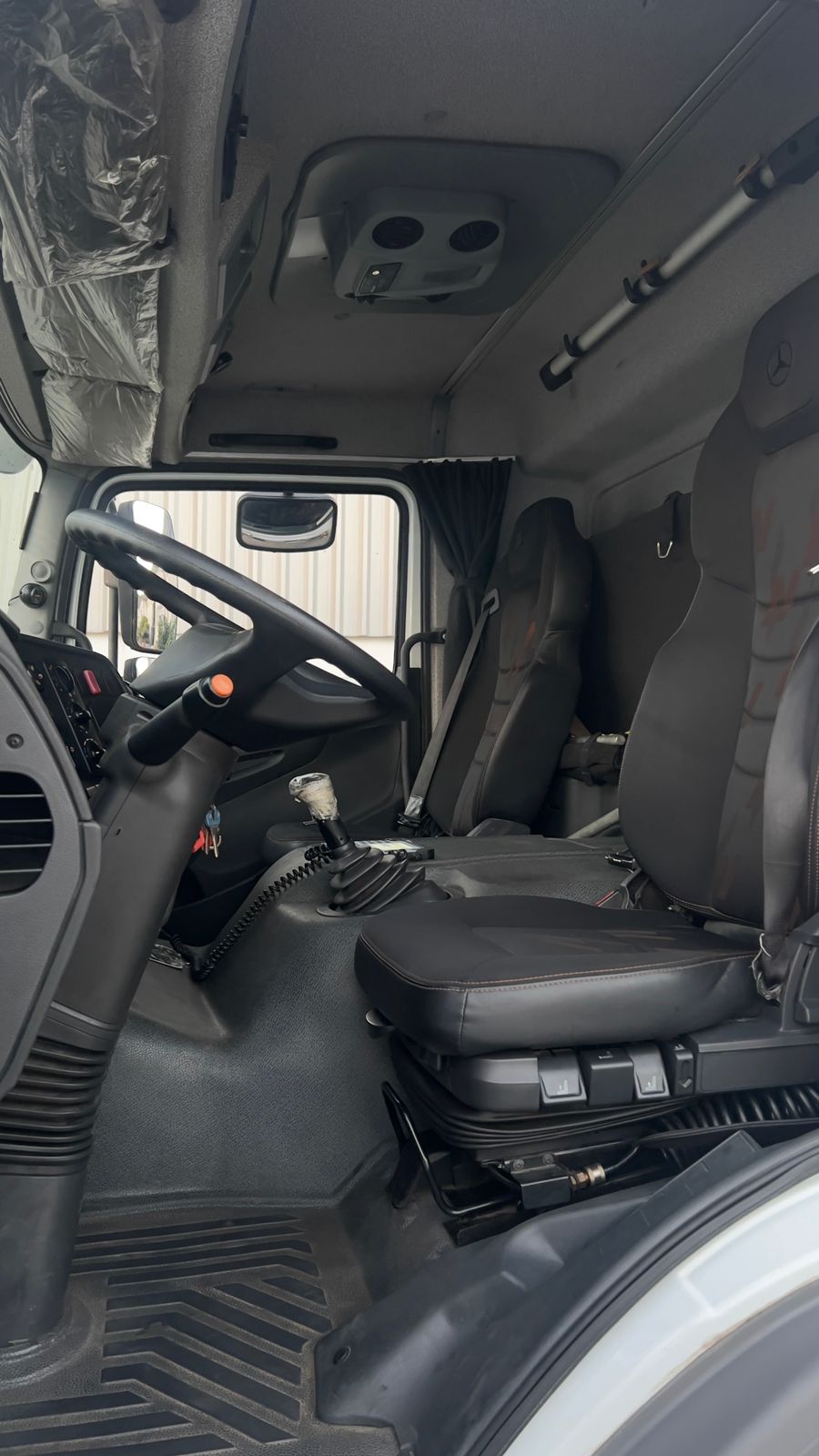 Mercedes-Benz Atego 2426