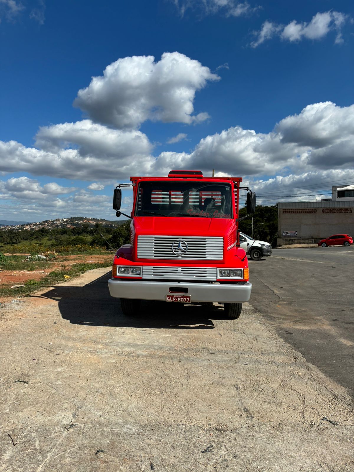 Mercedes-Benz 1618L