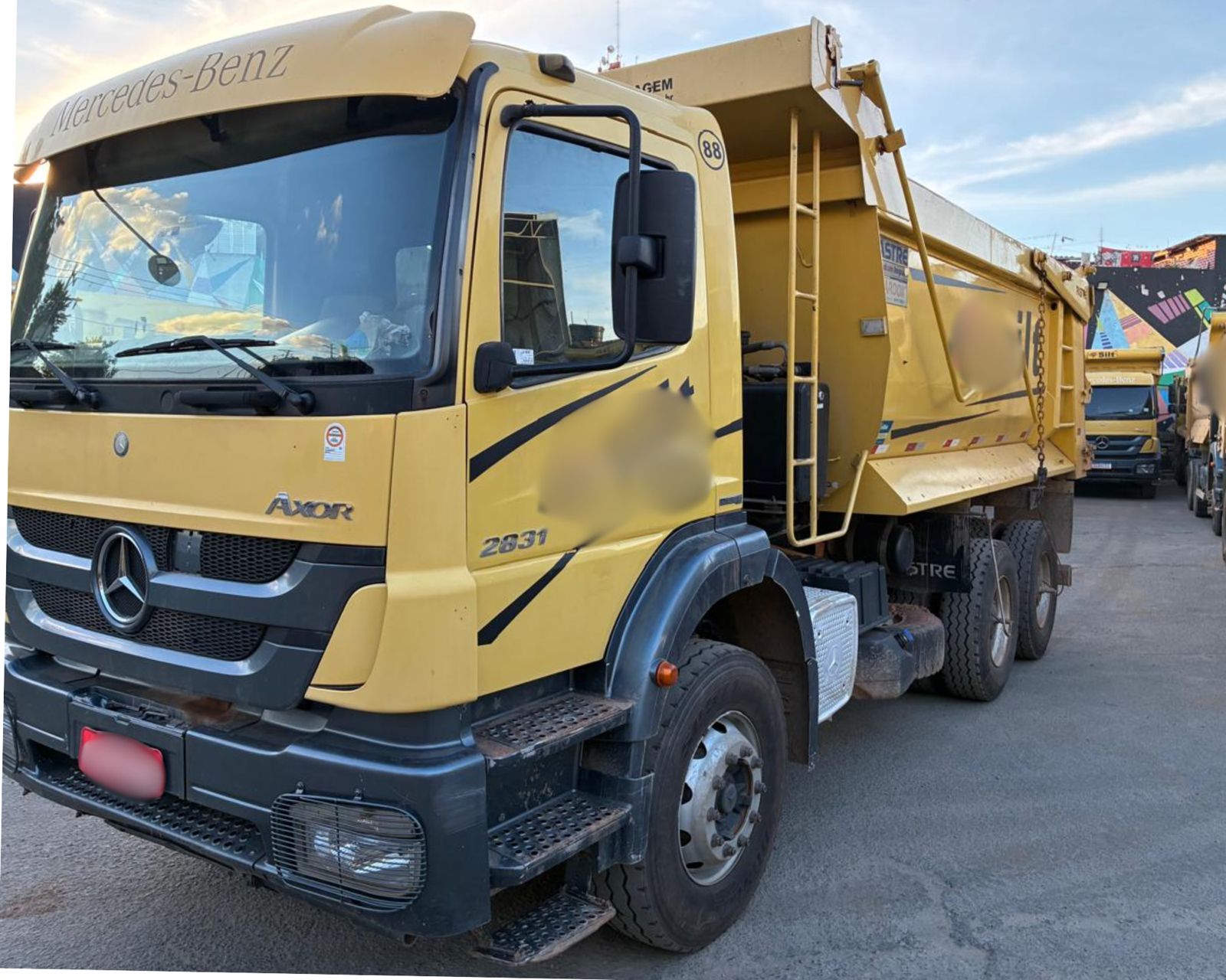 Mercedes-Benz 2831