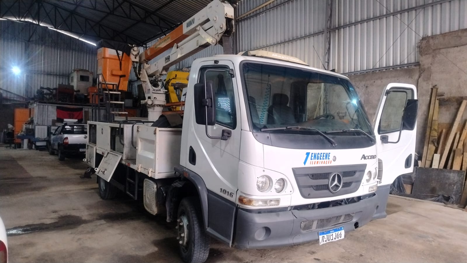 Mercedes-Benz Accelo