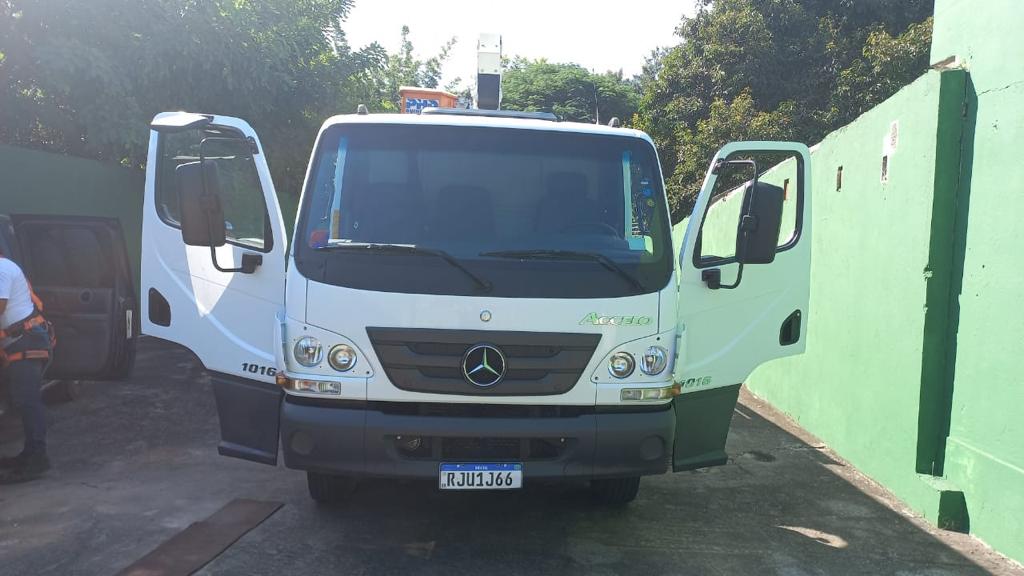 Mercedes-Benz Accelo