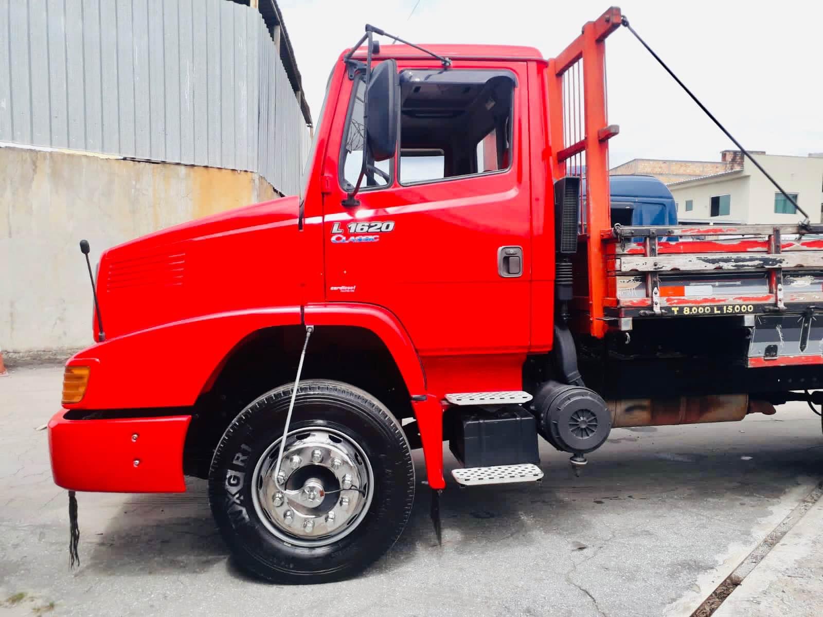 Mercedes-Benz Outros