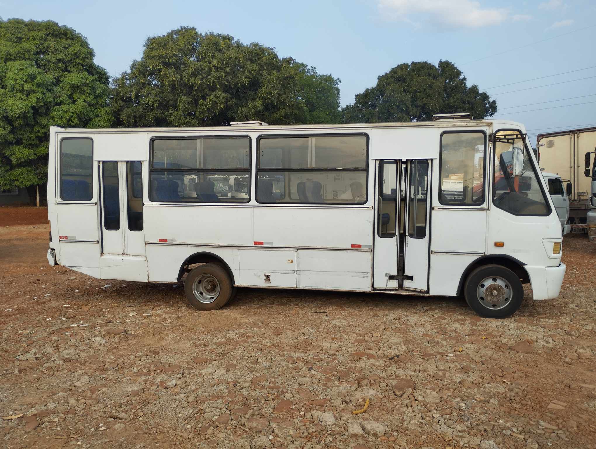 Mercedes-Benz Outros