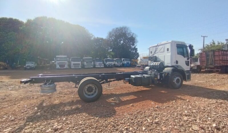 Ford C-1723 2015 cheio