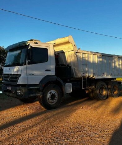 Mercedes-Benz Axor 2011 cheio