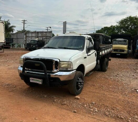 Ford F-4000 2004 cheio