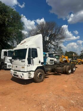 Volkswagen Outros 2001