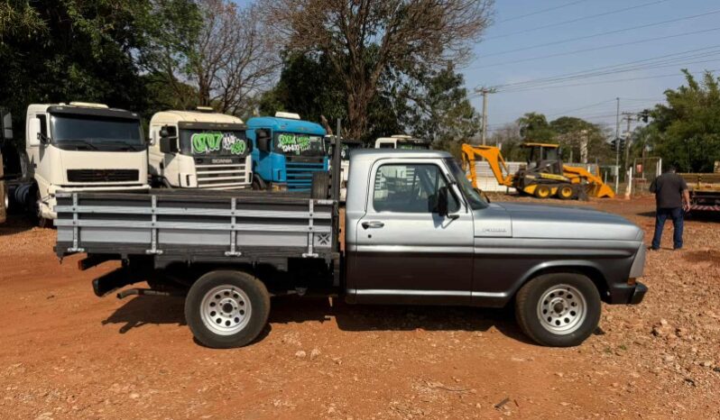 Ford Outros 1988 cheio
