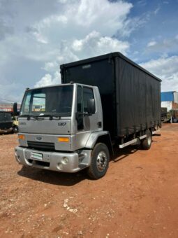 Ford Outros 2010 cheio