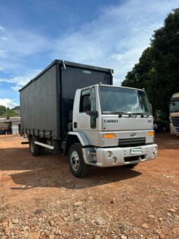 Ford Outros 2010 cheio