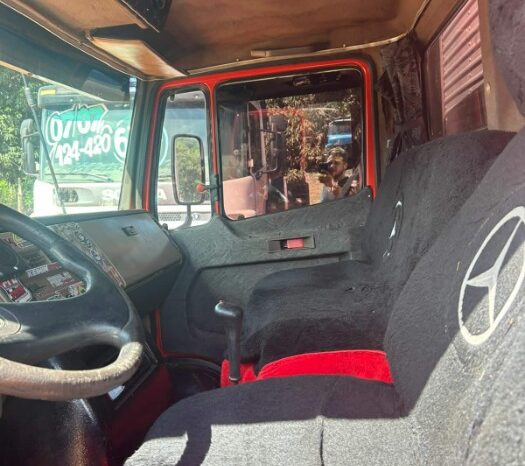 Mercedes-Benz 1 1990 cheio